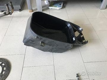 Vano sotto sella Tmax 2001 2007