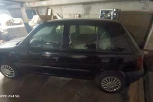 NISSAN MICRA 1.0 benzina – 200.000 km - €500