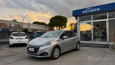 Peugeot 208 PureTech 82 5 porte Allure