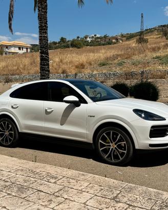 Porsche cayenne coupe hybrid 470cv No Bollo, RADAR