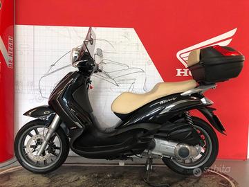 Piaggio Beverly 250 Tourer
