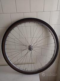 Ruota ant. completa per trekking/city bike