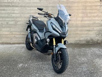 Honda X-ADV 750 DCT travel edition 2022