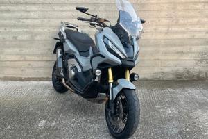 Honda X-ADV 750 DCT travel edition 2022