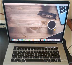 MacBook pro - 15" - i7 3.1ghz 16gb ram 1tb