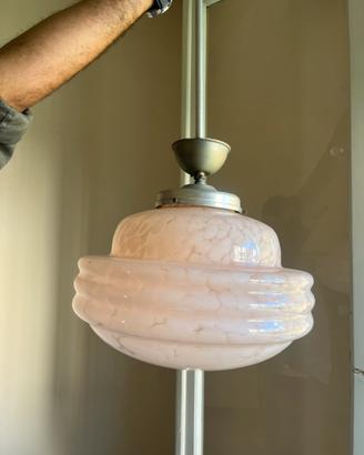 Lampadario in vetro color rosa