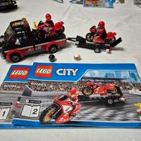 LEGO City 60084 - Trasportatore di moto da corsa (