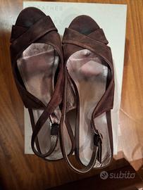 SCARPE SCAMOSCIATE MARRONI