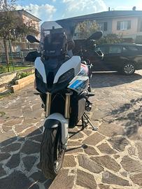 Bmw s1000xr  2023