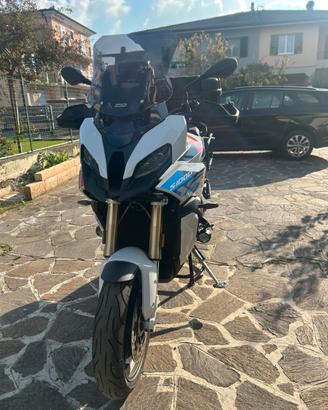 Bmw s1000xr  2023