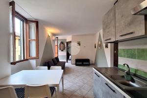 2 LOCALI A CARAVINO