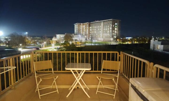 Elegante Bilocale ristrutturato con terrazzo e box