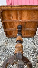Tavolino antico