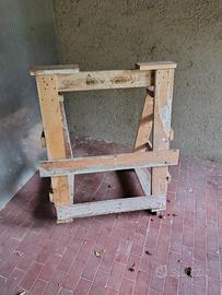 Cavalletto in legno supporto motore nautico