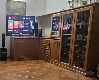 Sala componibile in legno + tavolo +6 sedie