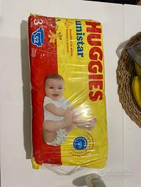 Pannolini huggies unistar tg3 + altri omaggio