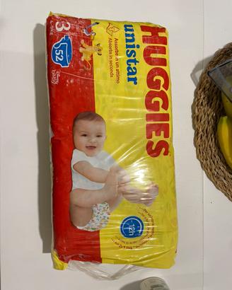 Pannolini huggies unistar tg3 + altri omaggio