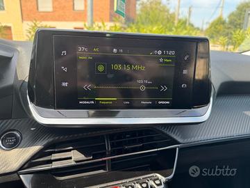 Peugeot 2008, allure pack, anno 2021