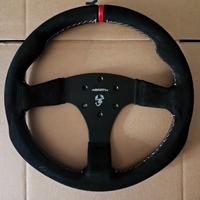 Volante sportivo personalizzato Abarth