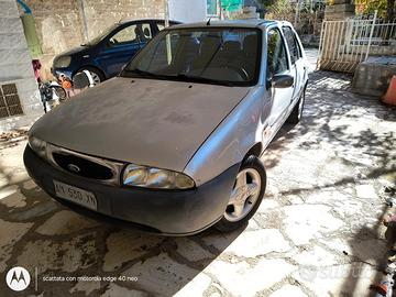 Ford Fiesta 96
