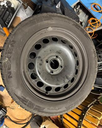 Gomme da neve con cerchioni