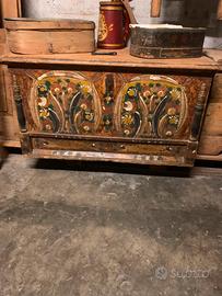 Antico baule