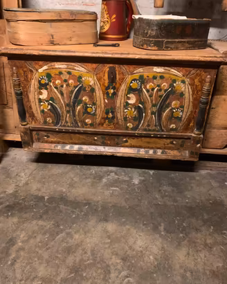 Antico baule
