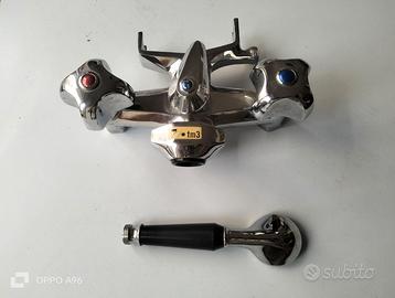 Rubinetto vasca da bagno