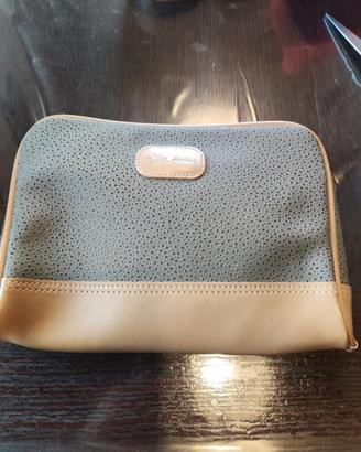pochette in pelle e similpelle Elizabeth Arden 