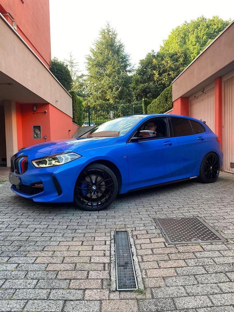 BMW 1 Series 2020 photo 2