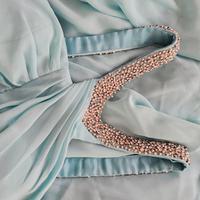 Abito cerimonia color azzurro con perline 