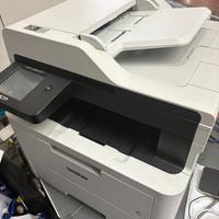 2 stampanti/ fotocopiatrici/ scanner brother