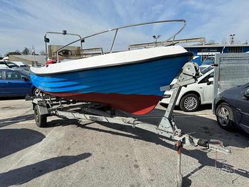 JDM Titane Barca a motore carello