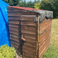 Casetta pollaio in legno