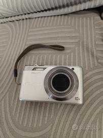 Casio Exilim EX-H5 fotocamera digitale compatta