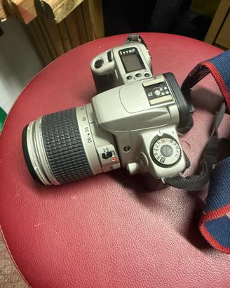 Eos 900