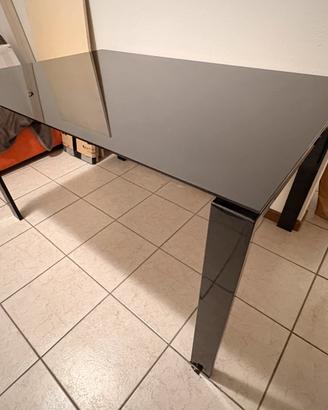 Tavolo cristallo nero
