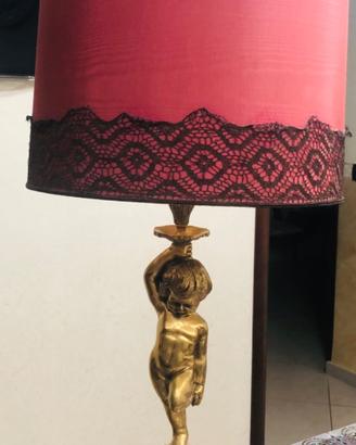 Lampada classica da appoggio