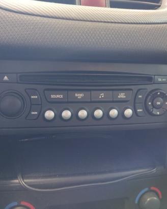 Autoradio PEUGEOT 207 del 2007