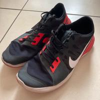 Scarpe Nike rosse