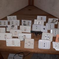 Lotto materiale elettrico
