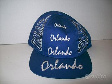 berretto con visiera