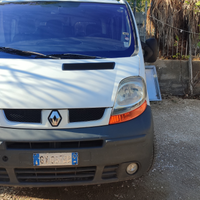 Renault traffic 9 posti 1900 cc diesel ottimostato