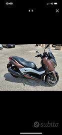 Scooter Yamaha 300 X max