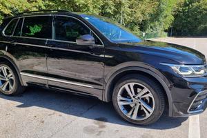 Volkswagen Tiguan 2.0 TDI 4motion R-Line 150 CV