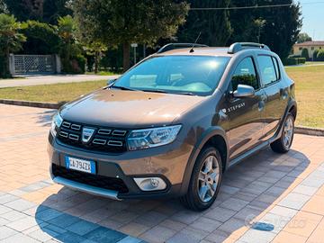 Dacia Sandero Stepway 1.5 Blue dCi 95CV 15th Anniv