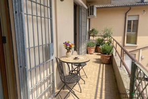 Appartamento di 75 m² con 3 locali e box auto a Qu
