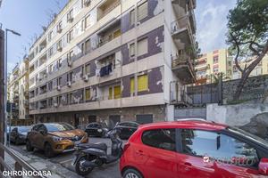 Via Principessa Mafalda, luminoso trivani