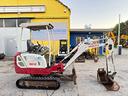 mini-escavatore-takeuchi-tb216