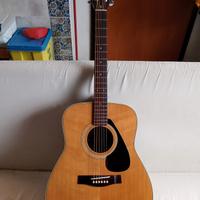 chitarra acustica anni 80 